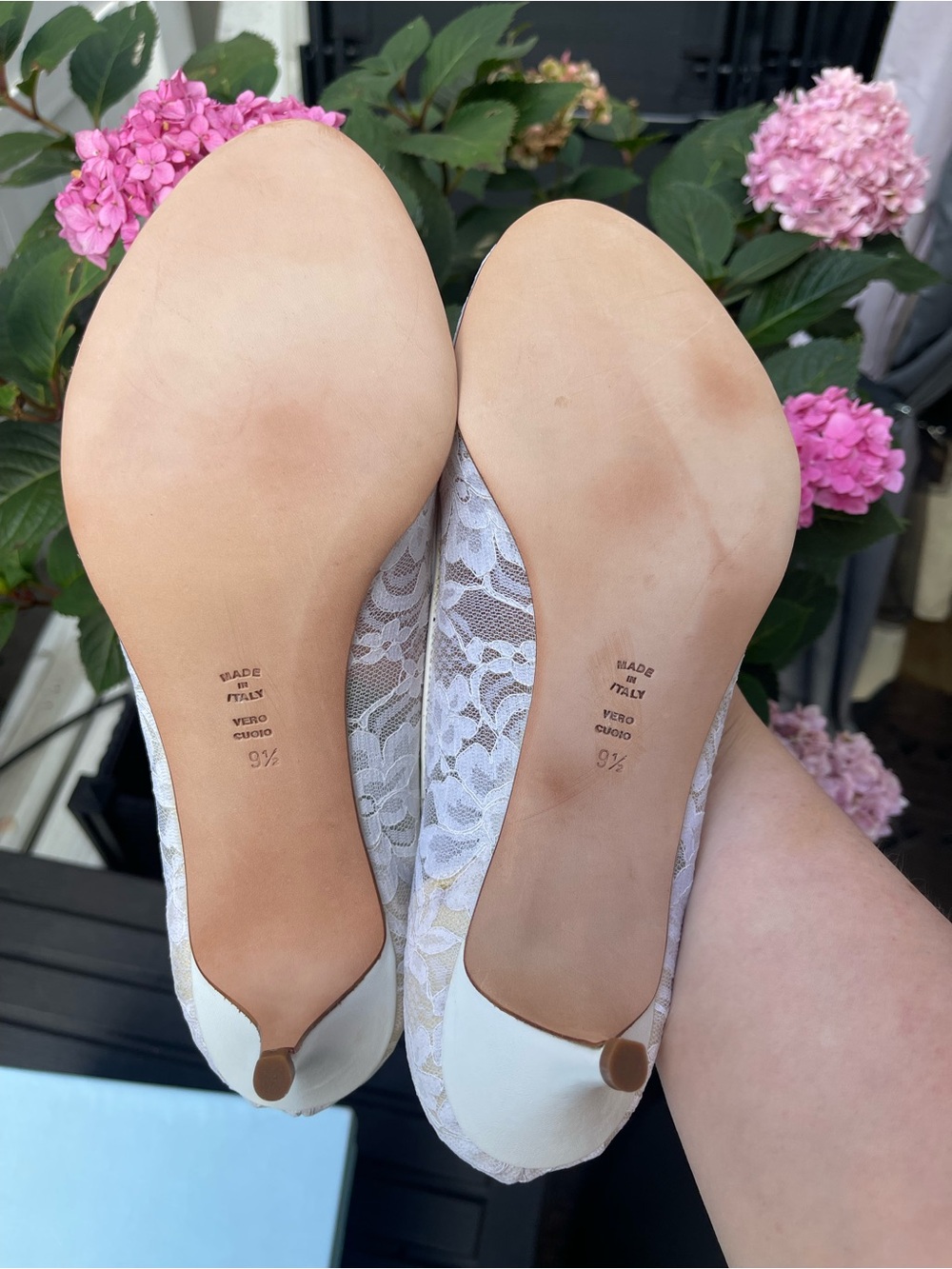 Women’s Butter - Ivory Lace Wedding Pumps 9.5 - Picture 10 of 11